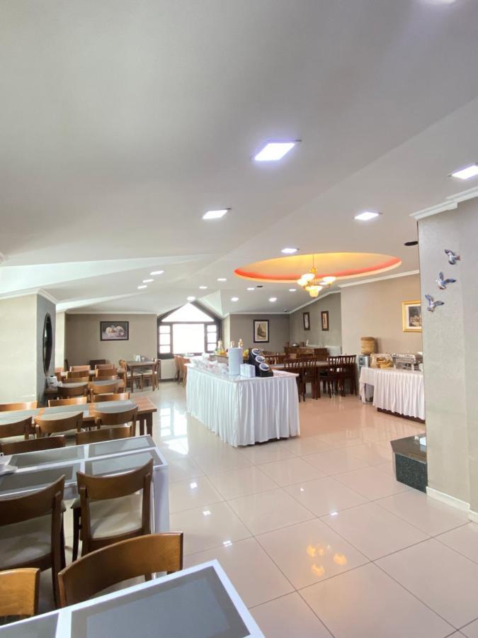 Hotel Kent Ani คาร์ส ภายนอก รูปภาพ